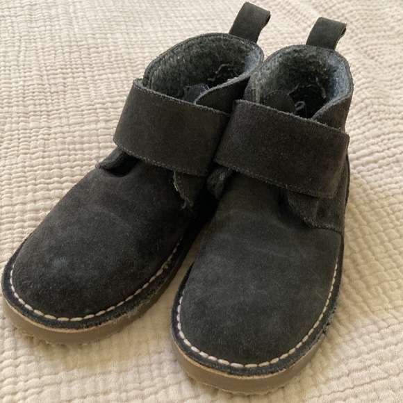 Zara real suede dark grey Sherpa lined boots. Unisex Childrens shoe US 12/EUR 30 - Picture 2 of 9